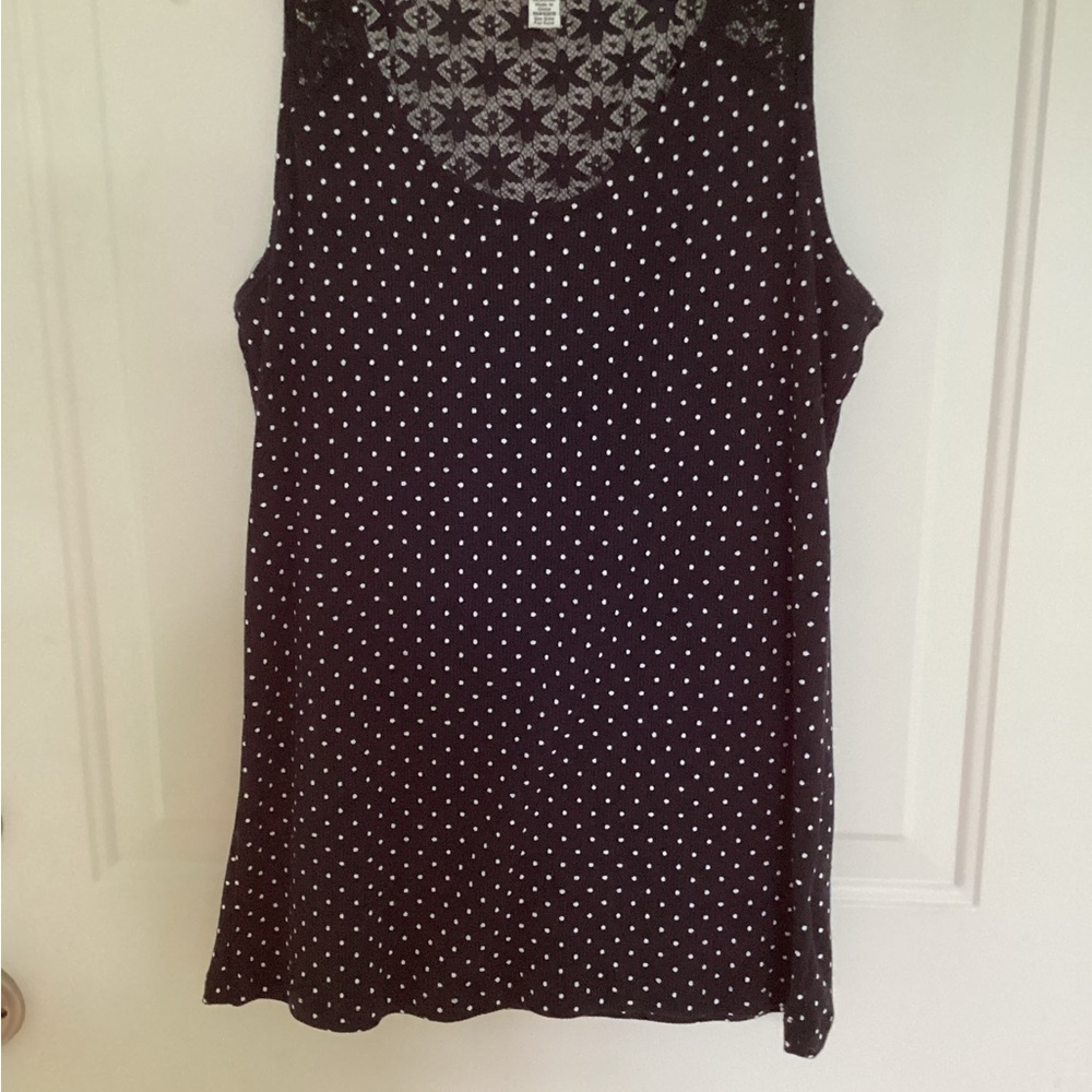 Sleeveless top